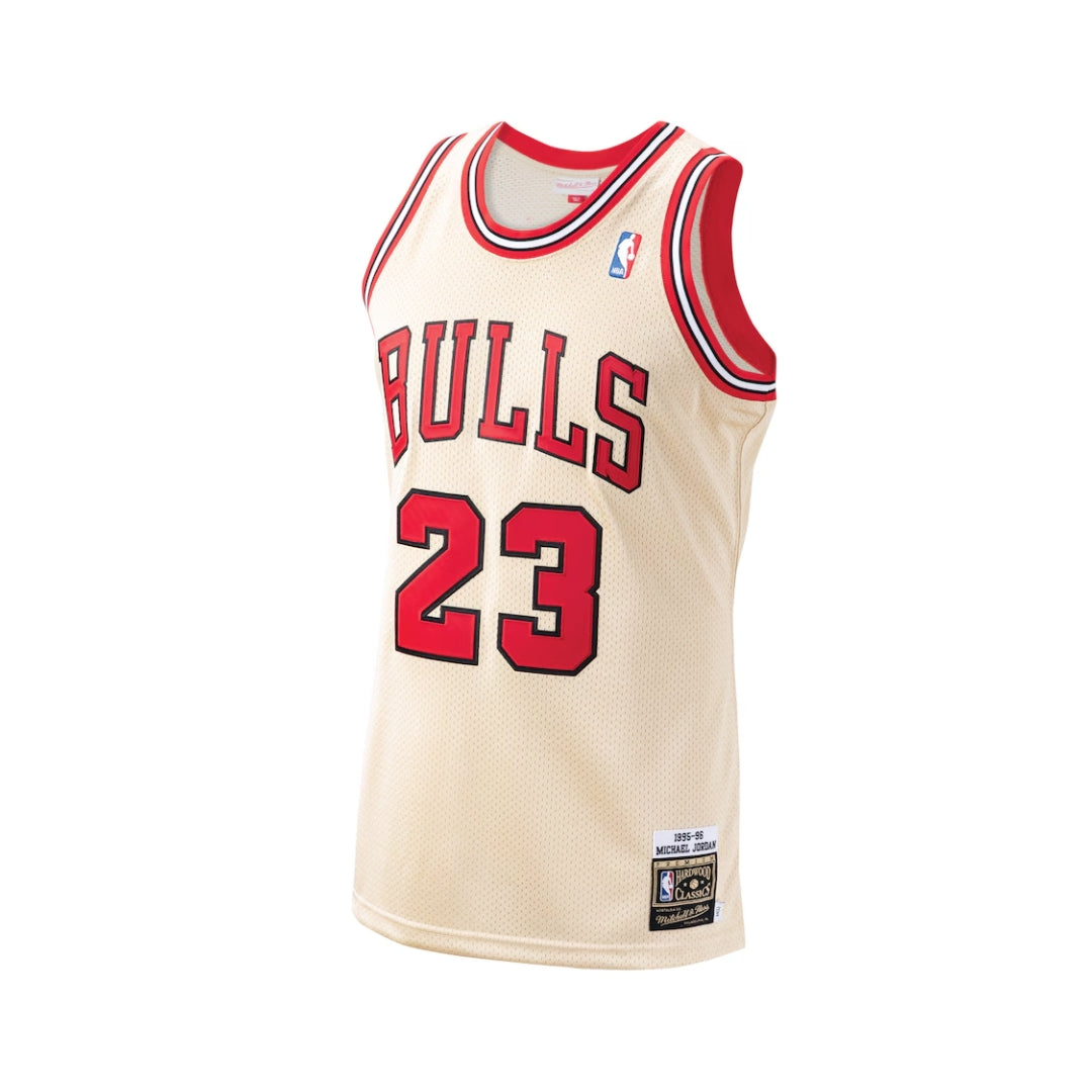 Men's Mitchell & Ness Michael Jordan Gold Chicago Bulls 1995/96 Authentic Retired Player Jersey